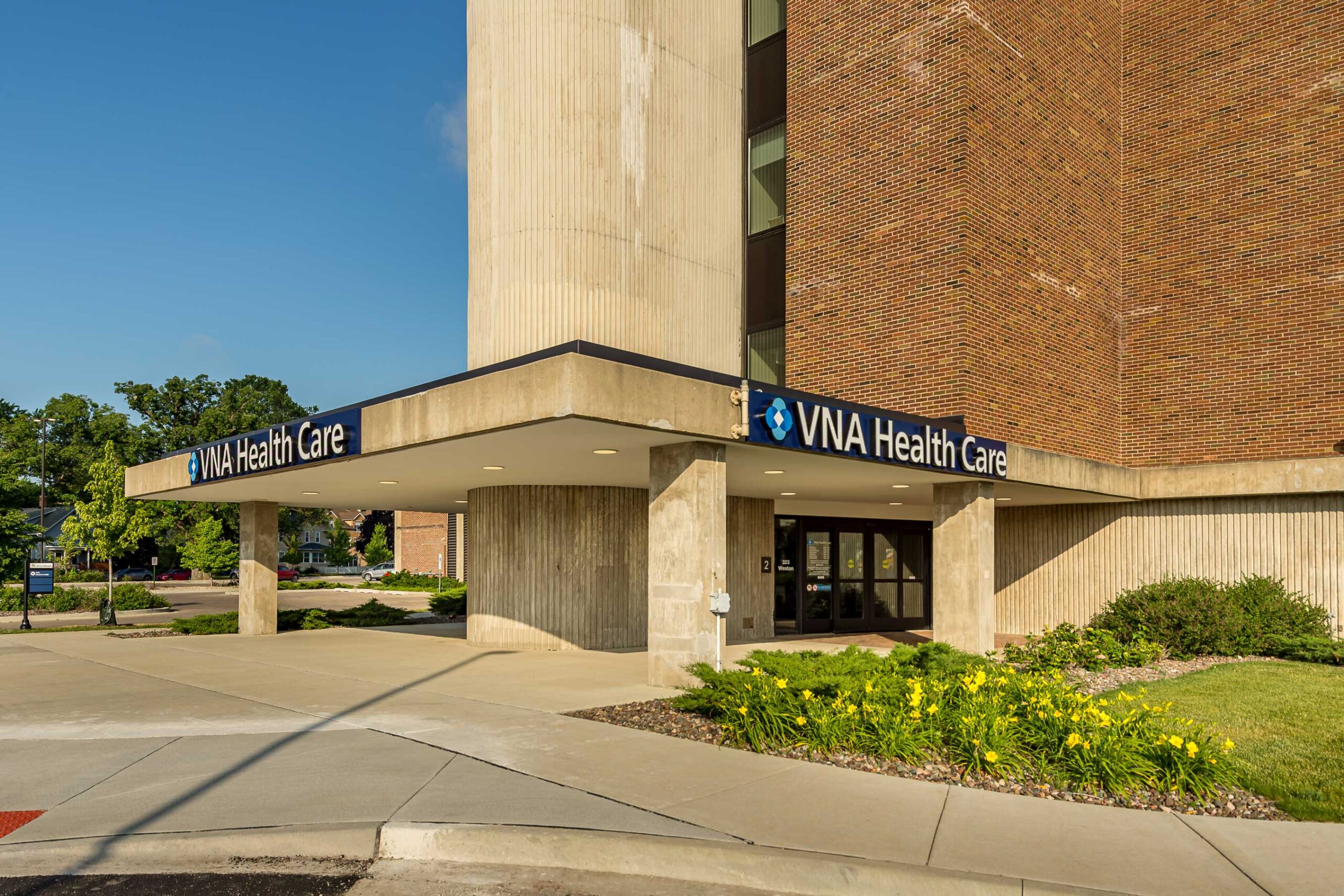 VNA Healthcare Weston building exterior.